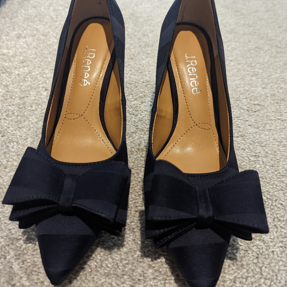 J.Renee heels. Size 7. Color Navy Blue